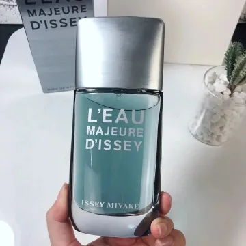 Issey Miyake L'EAU MAJEURE D'ISSEY Light Blue Eau de Toilette