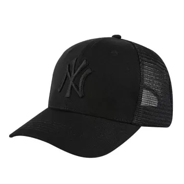 New York Yankees Black Trucker Cap